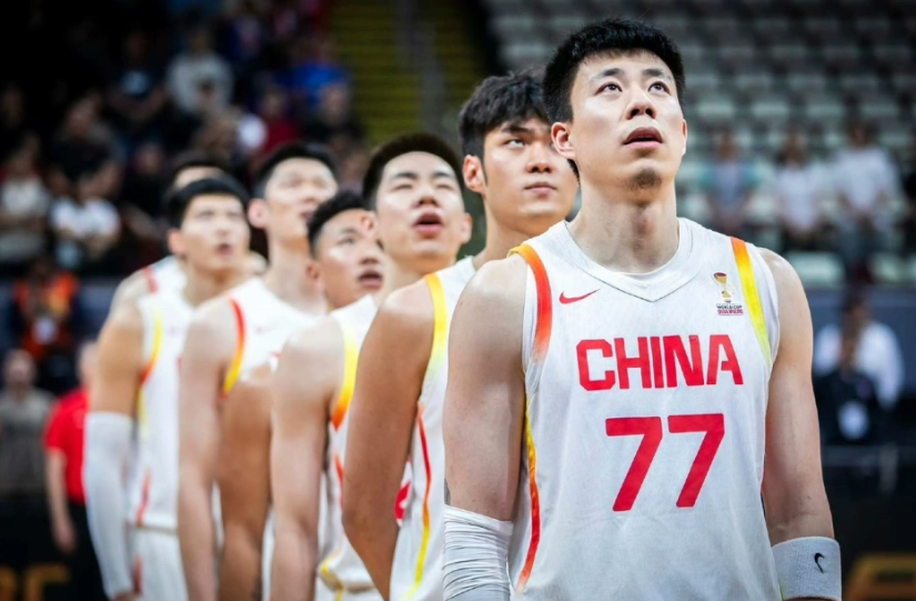 爱游戏app下载-争议！FIBA替中国台北半场开香槟，赛后疑阴阳中国男篮，幸亏没输